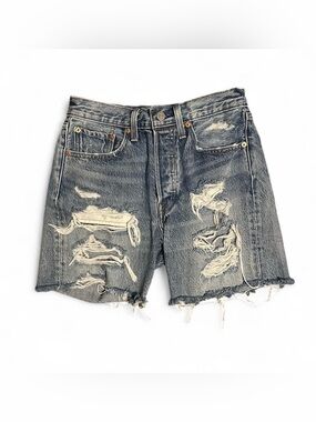 Women’s Levi’s Light Blue Ripped Denim Button Up High Waist Mid Thigh Shorts 26